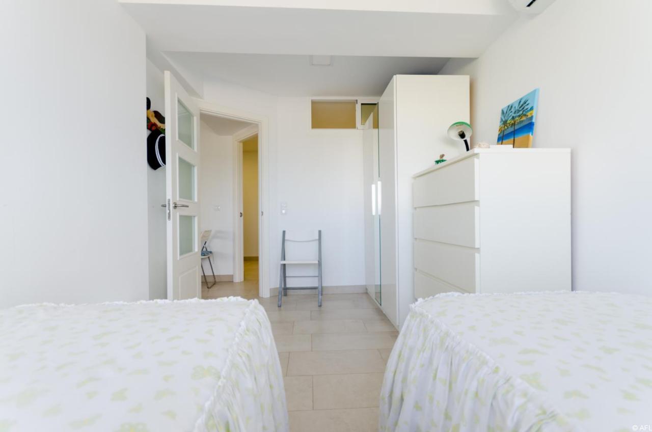 Holiday Apartment With Direct Sea Promenade Access 马斯帕洛马斯 外观 照片