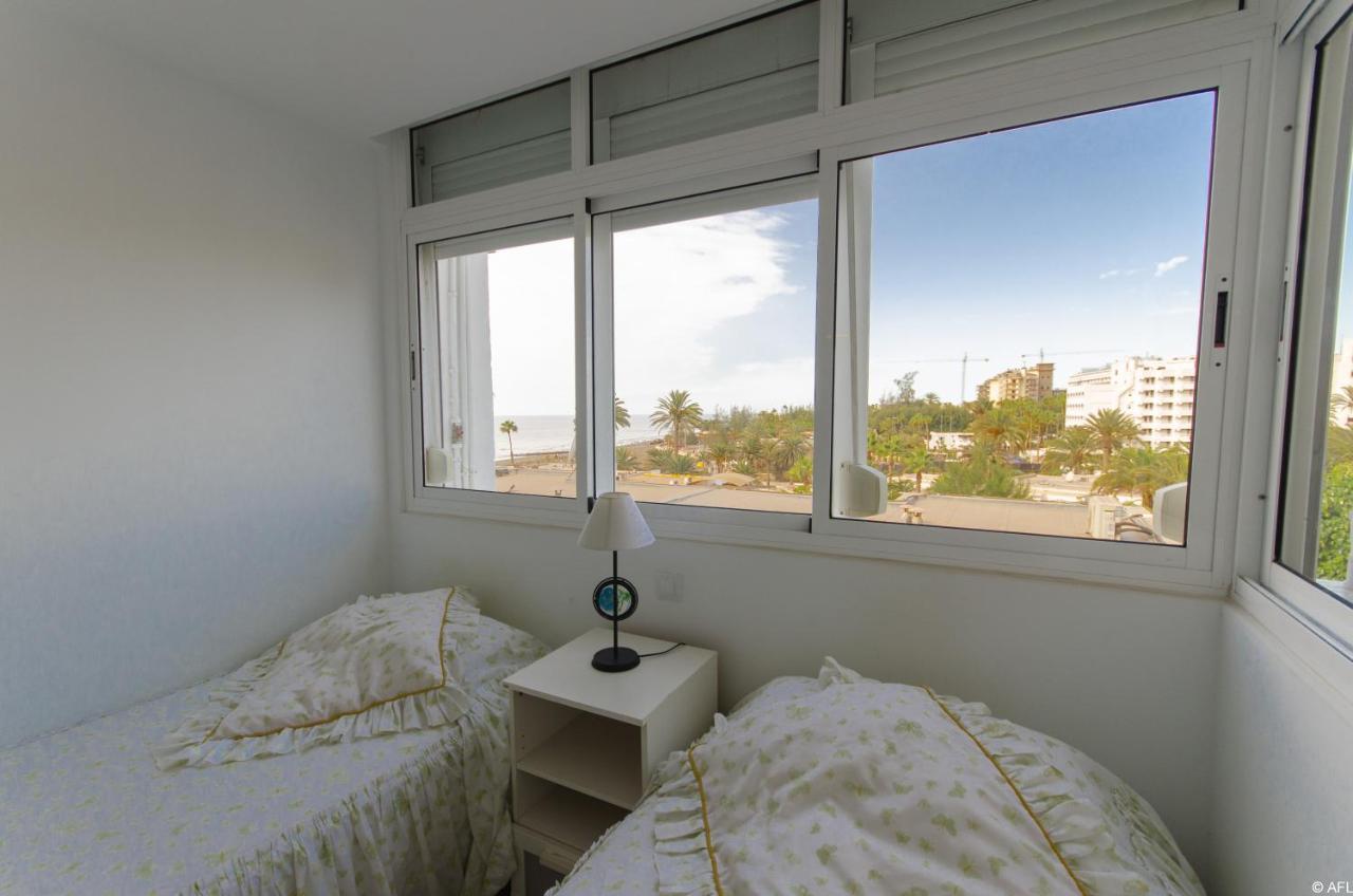 Holiday Apartment With Direct Sea Promenade Access 马斯帕洛马斯 外观 照片